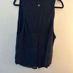 Black lululemon size 12 workout shirt